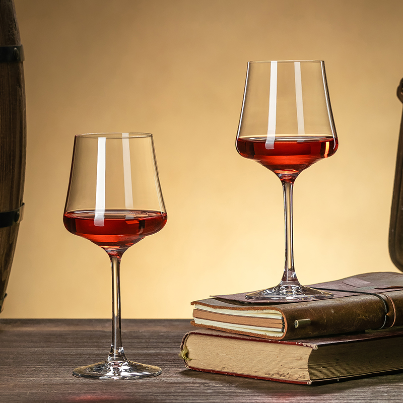 2025新款水晶红酒杯子轻奢高档高脚醒酒器套装家用勃艮第葡萄酒