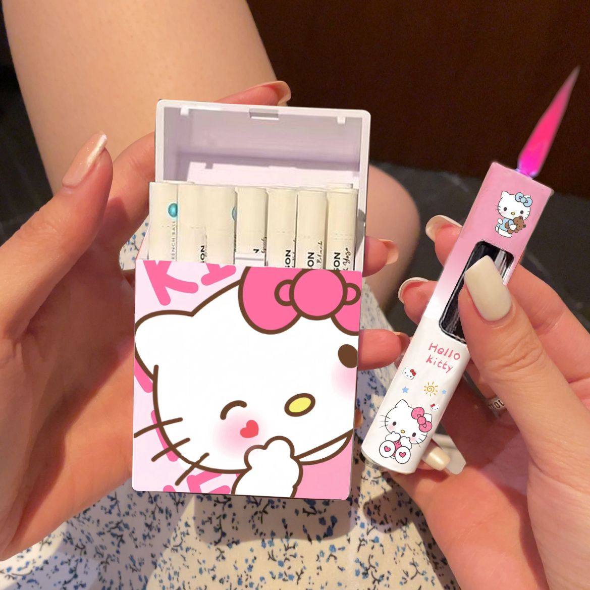 hellokitty凯蒂猫打火机烟盒防风充气可爱卡通库洛米创意送男友潮