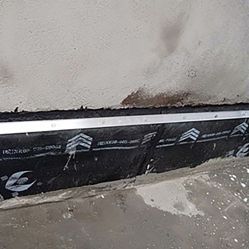 女儿墙防水压条室外用带孔铝材条收边防水包边铝合金一字平外压条