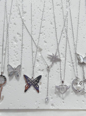 通体银女士爱心流苏项链小巧精致