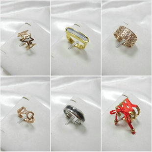 钛钢玫瑰金戒指简约夸张黑色金色花朵几何镂空镶钻钉子指环485003