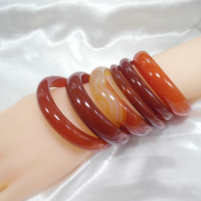 古风简约女天然石玉髓红玛瑙手镯