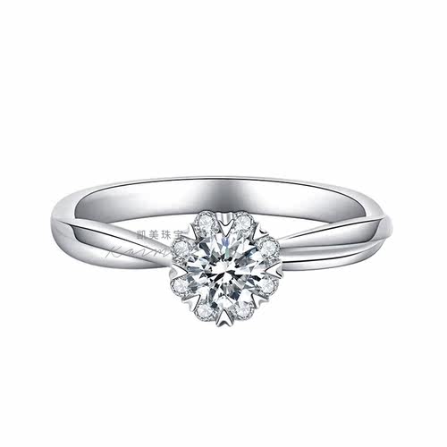 钻戒18k白金30分心雪花六爪结婚