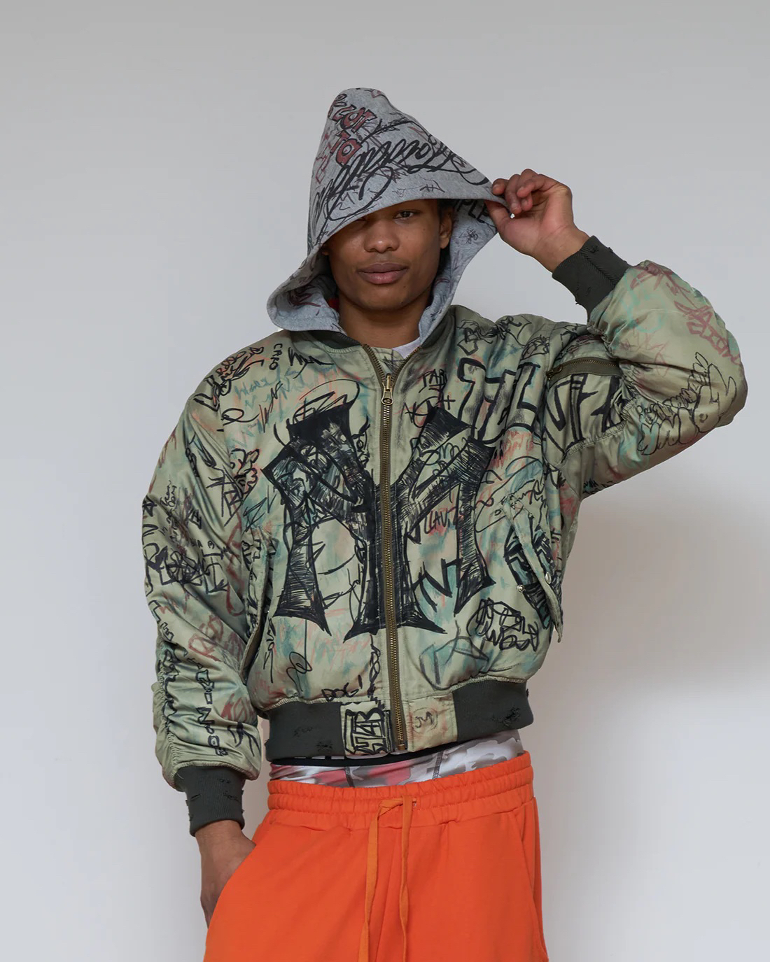 MOWALOLA Graffiti Bomber涂鸦夹克