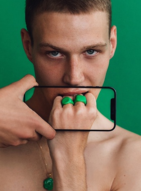 VEERT Green Enamel Square Signet Ring 戒指