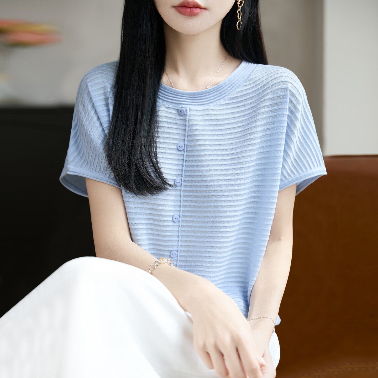 2026新款纯色纽扣针织短袖t恤女夏季薄款冰丝针织衫大码女装上衣