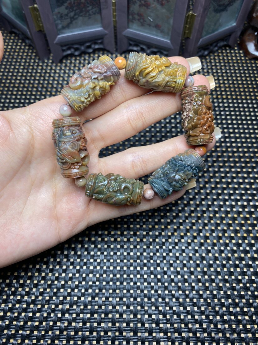 阿拉善彩玉玛瑙天珠九尾狐 戈壁玛瑙迷你兔手串糖果