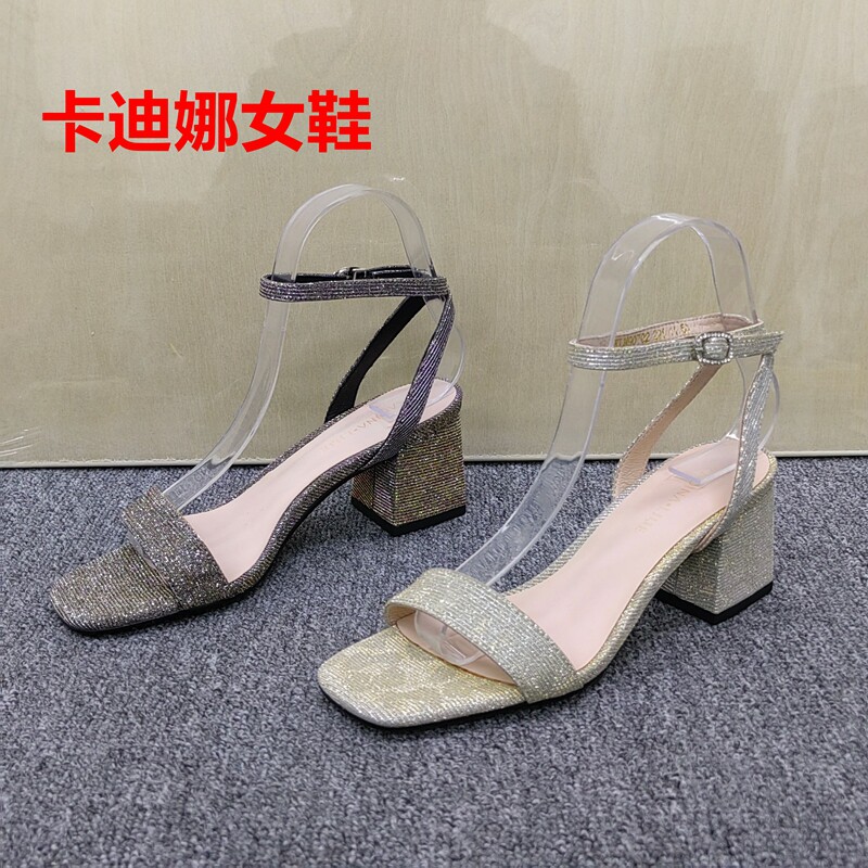 正品清仓处理女士粗跟一字带扣凉鞋露趾方头中跟闪钻百搭气质鞋潮