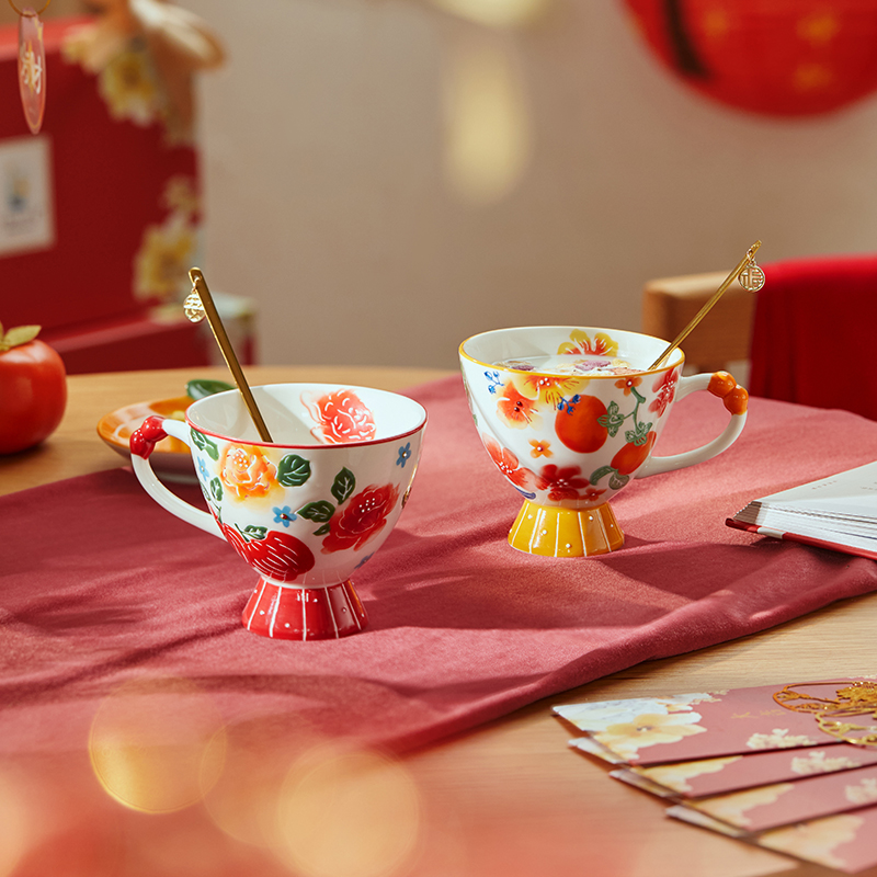 K11 JOYYE福果满园手绘陶瓷杯马克杯家用带勺对杯礼盒装乔迁礼物