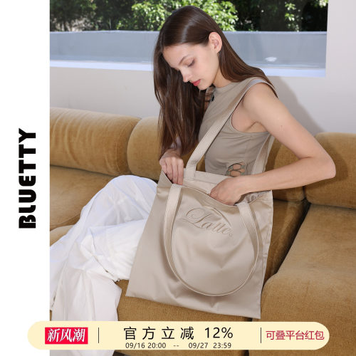 慵懒风帆布刺绣小清新百搭托特包