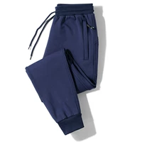 Глубокая синяя нога (весна и осень)