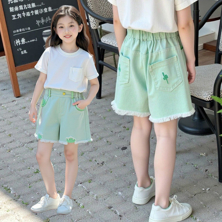 女童夏季破洞牛仔热裤宽松显瘦