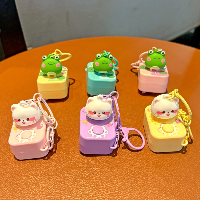 可爱猫咪音乐插座钥匙扣书包挂件网红治愈系情侣生日礼物车钥匙链