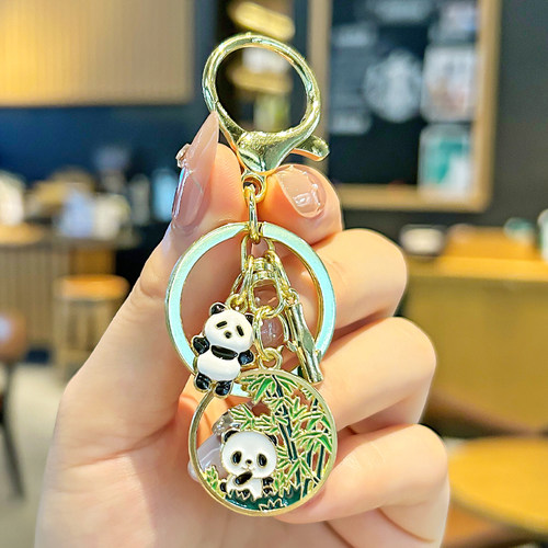 网红成都基地纪念品国宝熊猫金属钥匙扣环圈挂饰可爱学生书包挂件