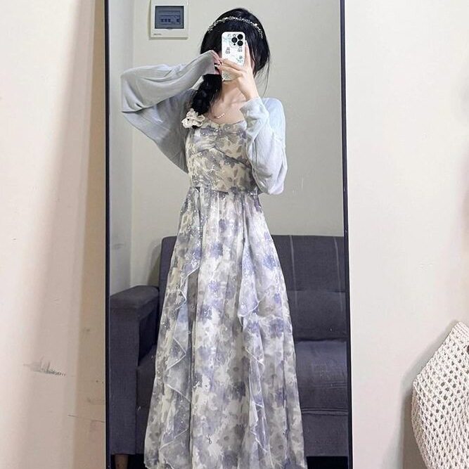 甜辣妹渲染碎花吊带连衣裙套装女夏防晒长袖针织罩衫收腰气质长裙