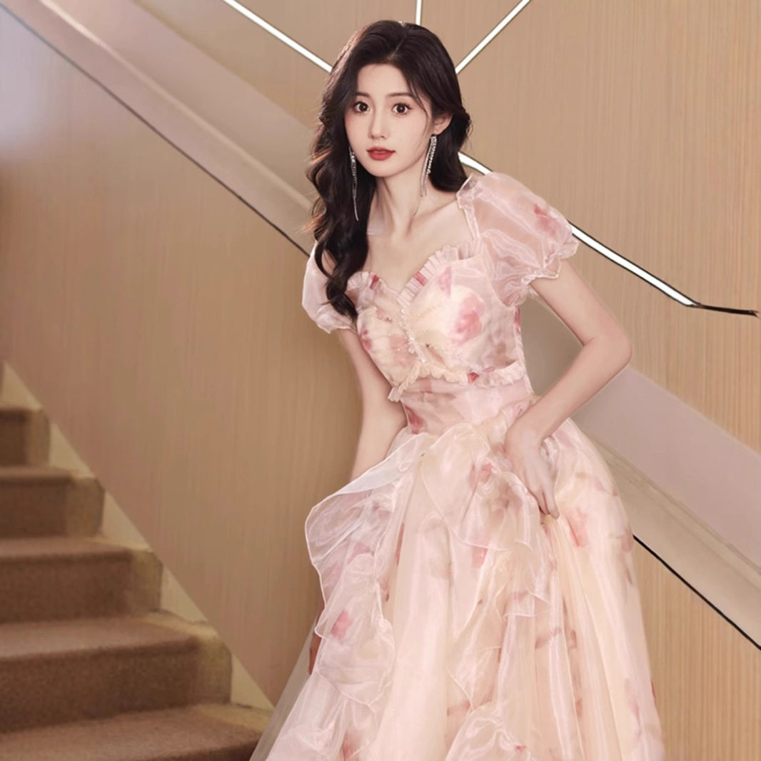 婚纱晚礼服女高级感轻奢小众高端主持人绝美订婚蓬蓬公主裙成人礼
