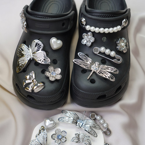 白鹿同款鞋花组合套装适用crocs