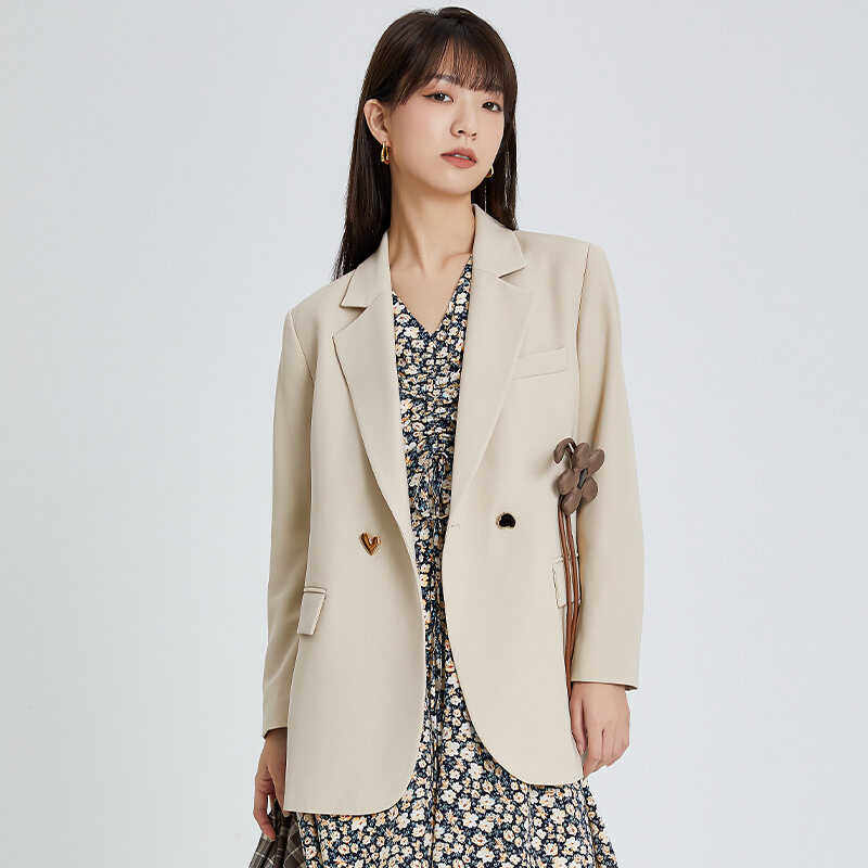 她图2024春秋新款通勤休闲翻领一粒扣西装外套女小个子西服短外套