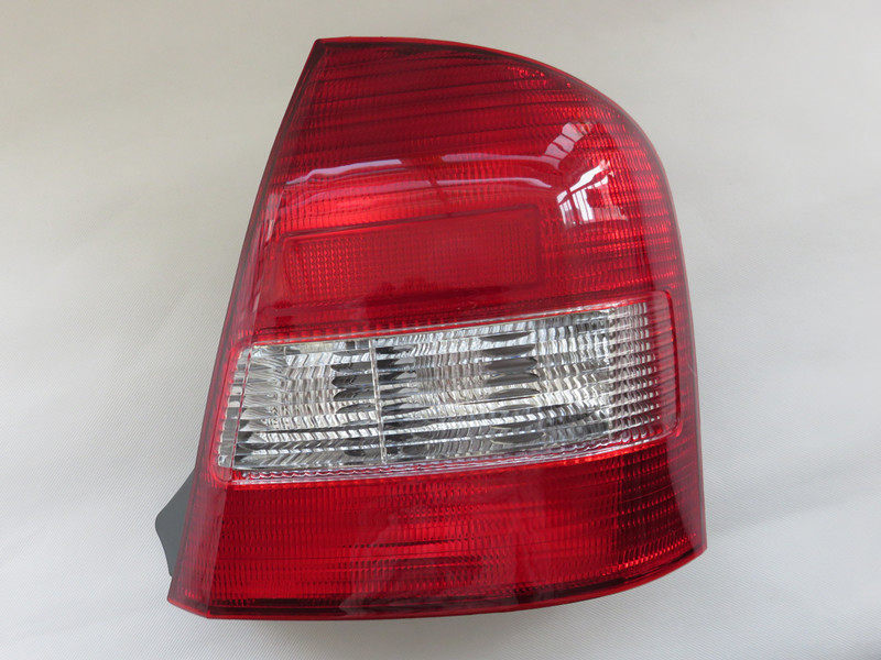 适配海马福美来323一代尾灯半总成 海福星后刹车灯老款后尾灯原装