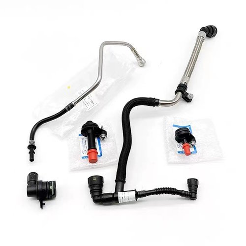 适用于凯迪拉克ATS ATSL XTS CT6 XT5发动机曲轴箱通风管废气管