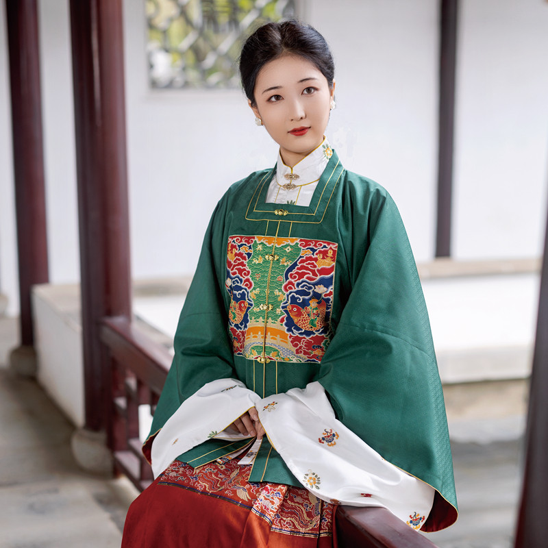 子衣明堂【灵童戏鱼】汉服女传统妆花补明制半袖罩衫日常特价精品