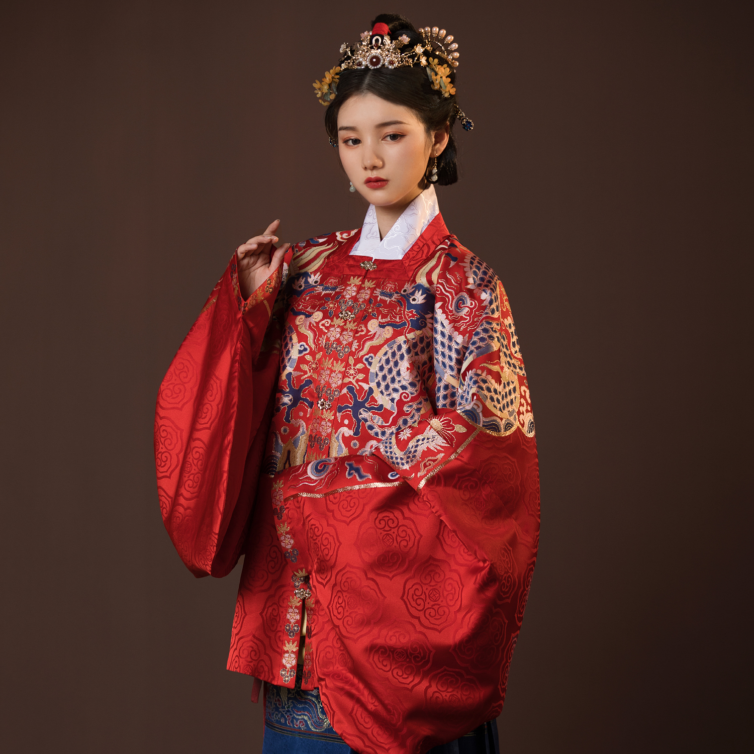 龙凤呈祥仿妆花子衣明堂婚服礼服