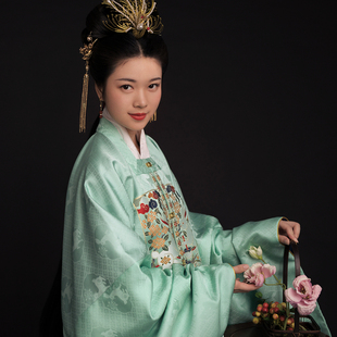 子衣明堂 春秋上新 捣药兔 补服袄圆领方领竖领明制短袄百搭新品
