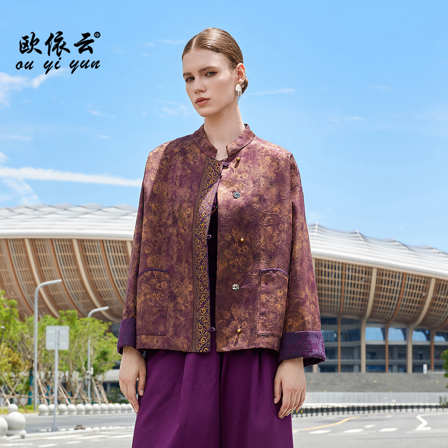 妈妈秋装短外套休闲洋气显瘦上衣图片