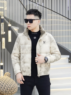 2025冬季男士皮质时尚外套暗花风休闲羽绒服奢新款高端轻短款