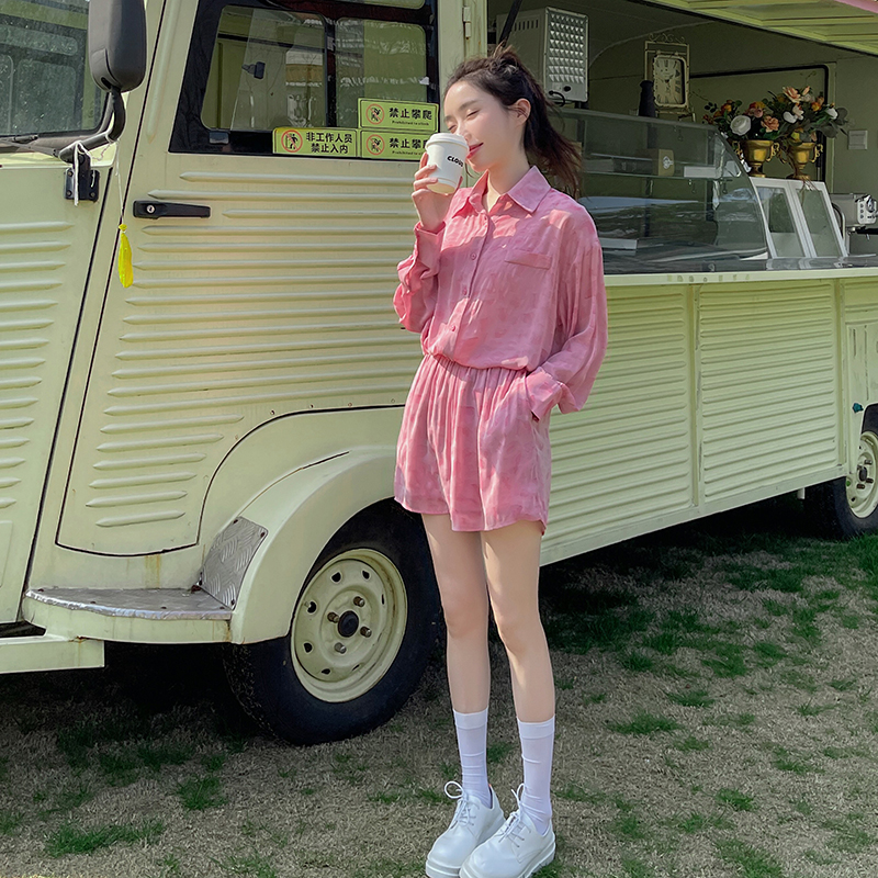 元气少女粉色短裤套装女夏季时尚洋气时髦2025新款衬衫上衣两件套，女装套装/套裙，浙宝296