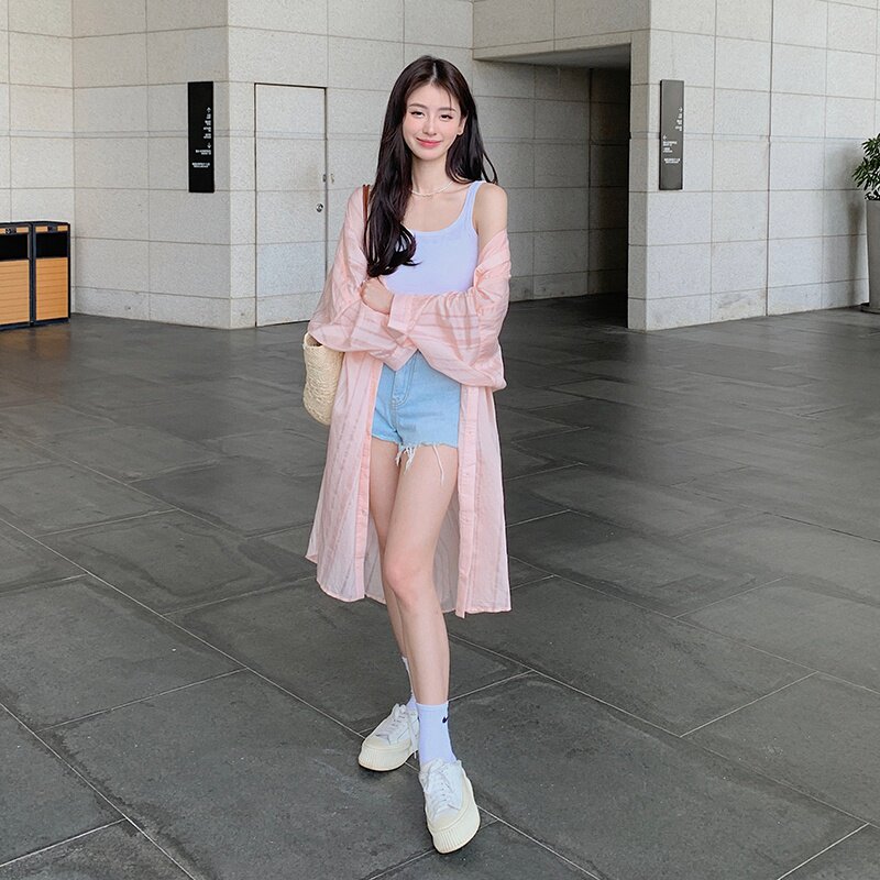 粉色中长款防晒衣女夏季2025新款轻薄慵懒风开叉宽松薄款过膝衬衫,女装防晒衣,浙宝296