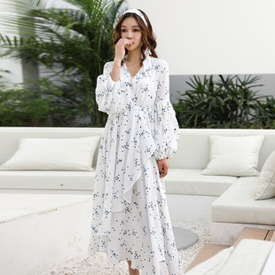 特惠海南三亚云南度假宽松袖时尚海边沙漠旅游长袖连衣裙沙滩长裙