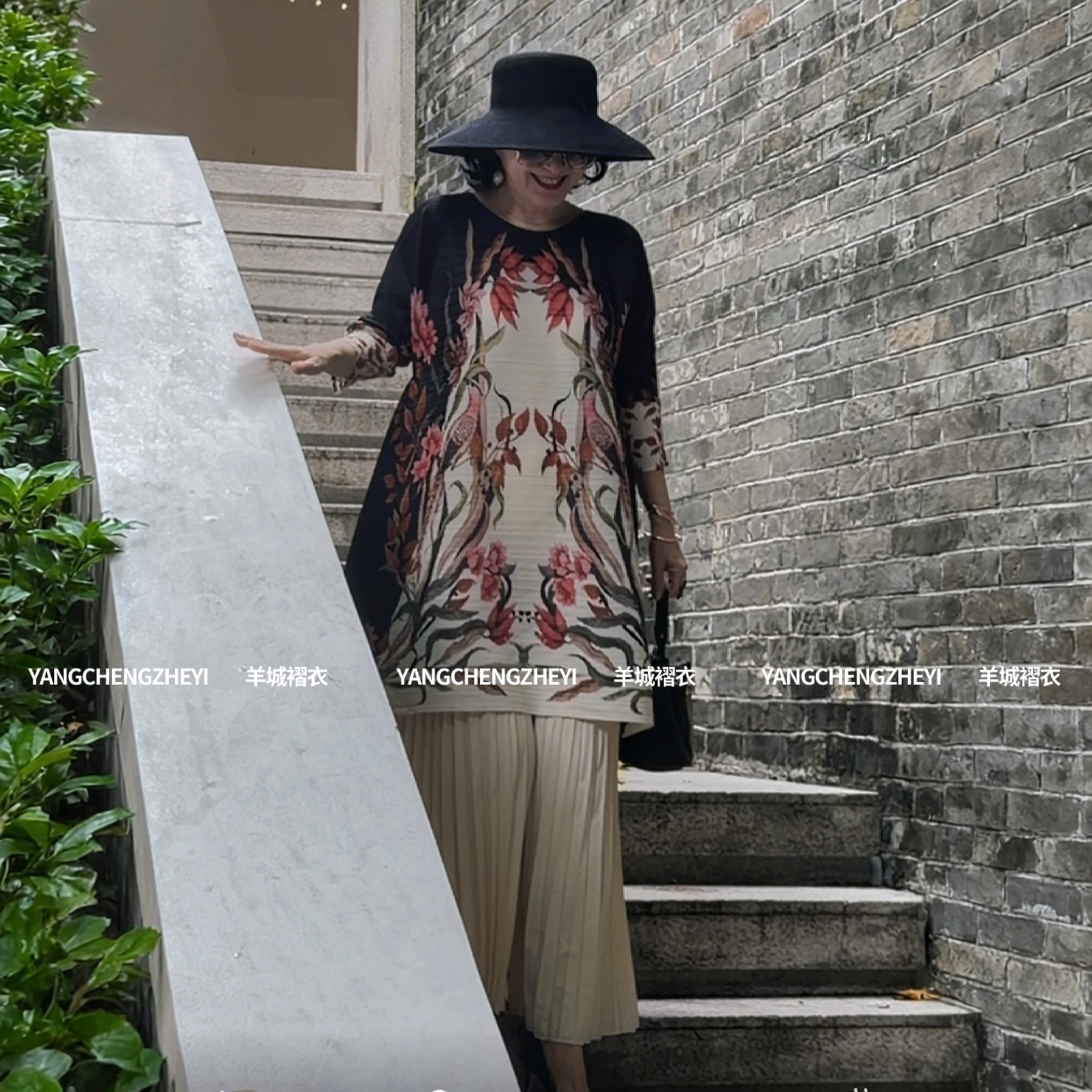 【锦卉繁花】2026秋冬季新款褶皱大码女装宽松时尚洋气老钱风套装