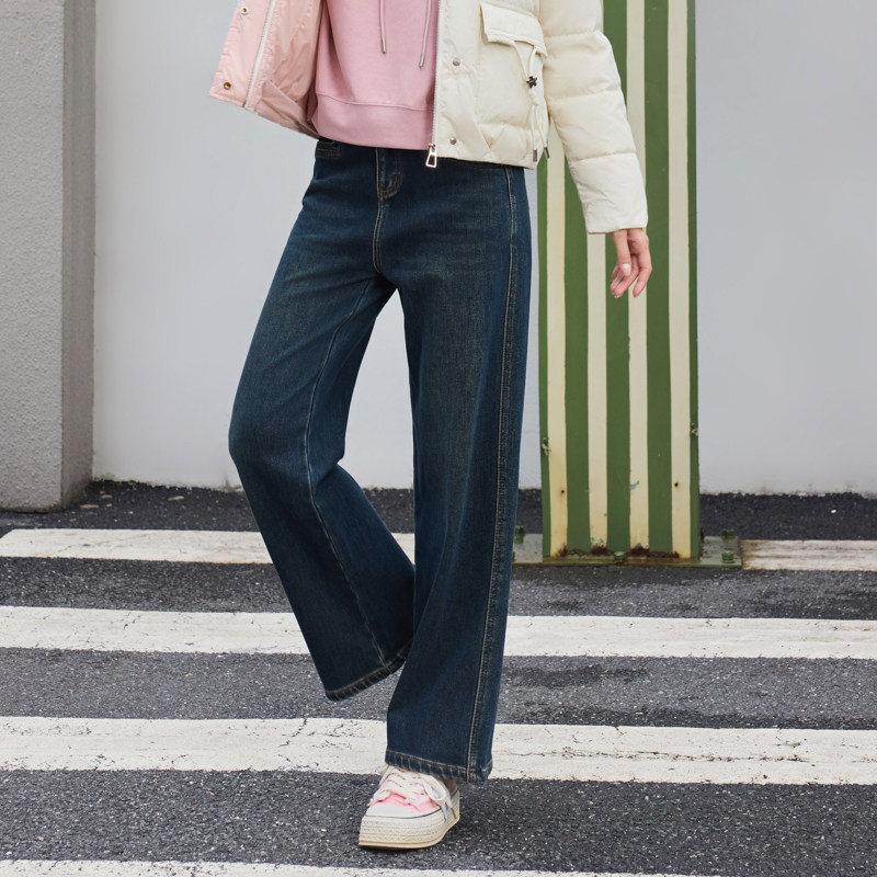 半身缘女裤 冬季时尚亲肤一体绒中直筒加绒牛仔裤244102u10102617