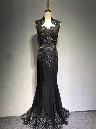 重工晚礼服女2021新款黑色长袖高端奢华宴会气质年会主持人连衣裙