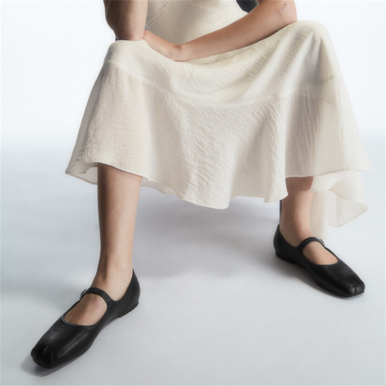 여성 양피 발레 댄스 신발 블랙 2023 가을 신착 R COS 플랫 스퀘어 발가락 메리 제인 신발 여성용