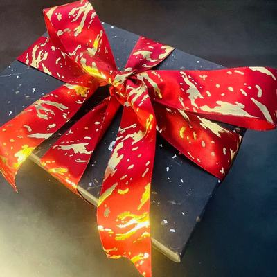 DIY手工彩带礼物包装烫金丝带