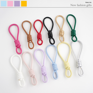 小红书diy皮质编织车用钥匙扣挂件手腕绳汽车钥匙扣挂饰包挂件