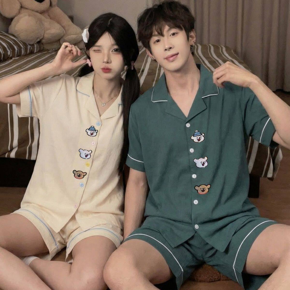 2026新款情侣睡衣女夏季梭织棉线条狗短袖男家居服开衫套装ins风