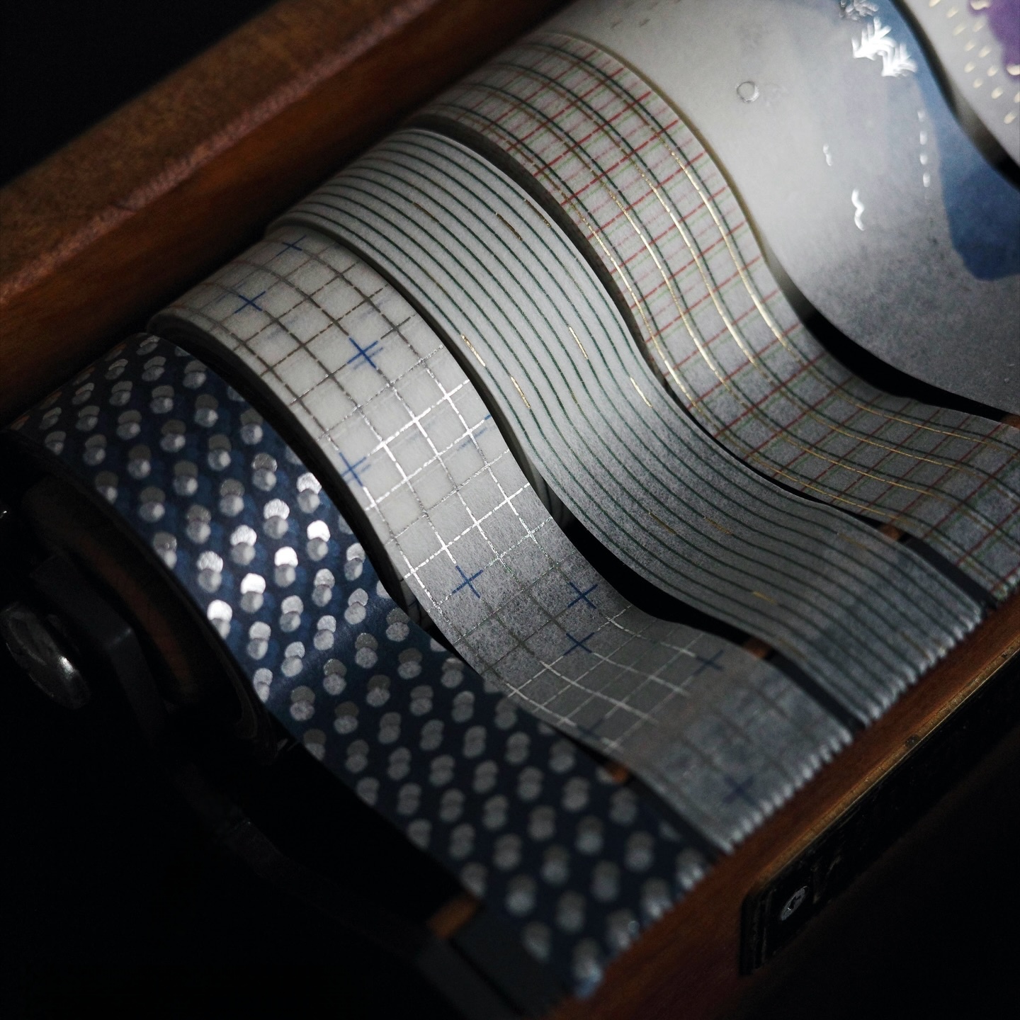 格子线条银色波点小熊山和纸胶带