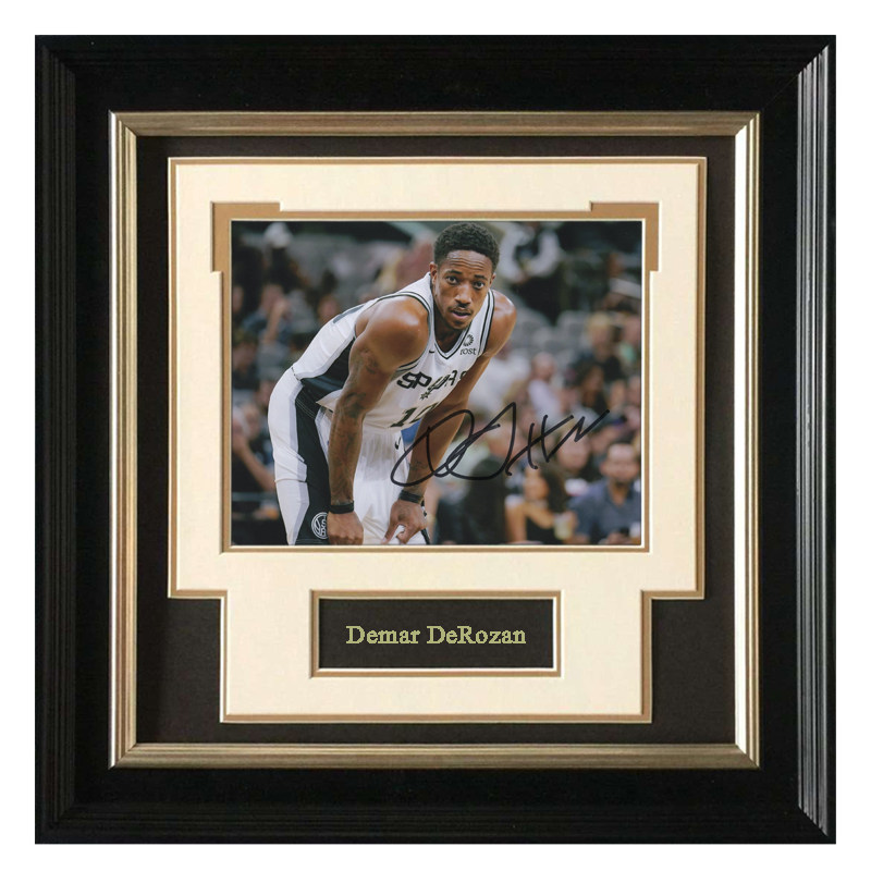 收藏 德罗赞demar derozan 马刺队 亲笔签名 照片裱框 含sa证书