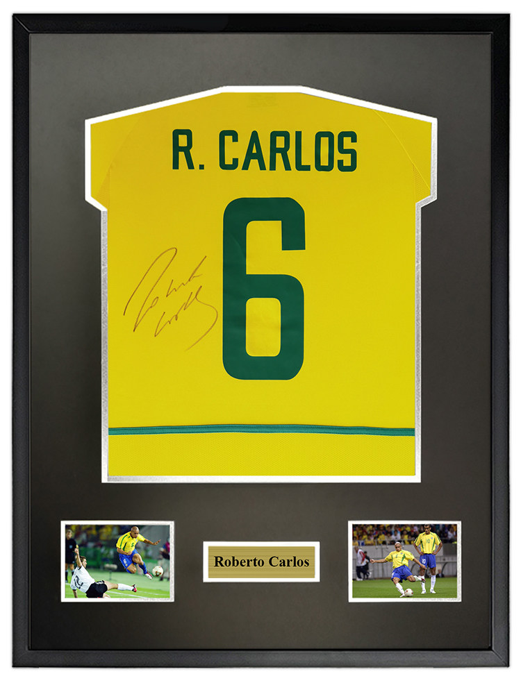 罗伯托卡洛斯 2002世界杯巴西队 亲笔签名球衣足球服 裱框 含sa证书
