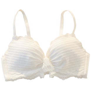 蕾丝内衣女小胸平胸显大聚拢收副乳防下垂性感少女风文胸罩一套装