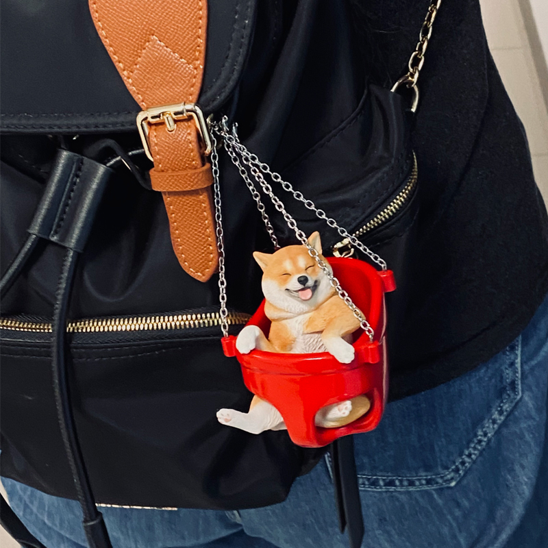 JXK荡秋千的柴犬模型吊饰摆件