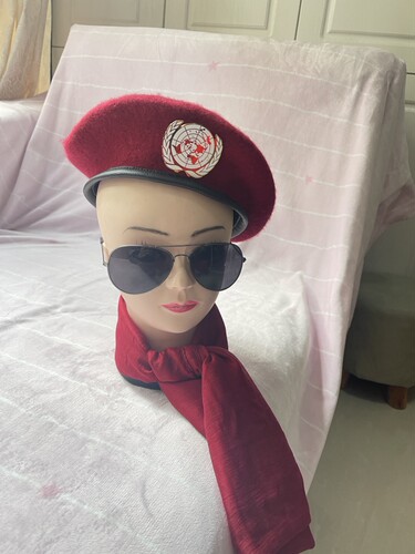 贝雷帽舞台欧美风男女春秋冬徽章