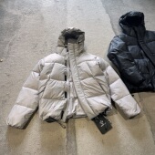 抗寒利器糕品质高蓬松 优质90鸭绒男女款 简约潮流连帽羽绒服外套