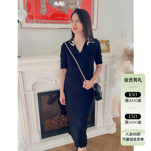 4折 现货授权WHM 23AW秋冬新品女气质收腰起皱图案针织连衣裙