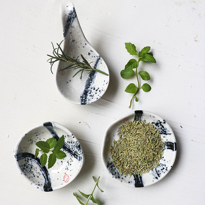 桔梗家日式方形餐厅陶瓷小碟子