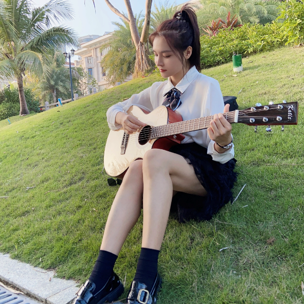 凯蒂斯katis38寸缺角桃花心云杉木亮光面单民谣吉他女生初学神器