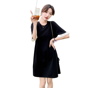韩版时尚简约黑色连衣裙女夏2025新款小个子显瘦气质高级感T恤裙图片